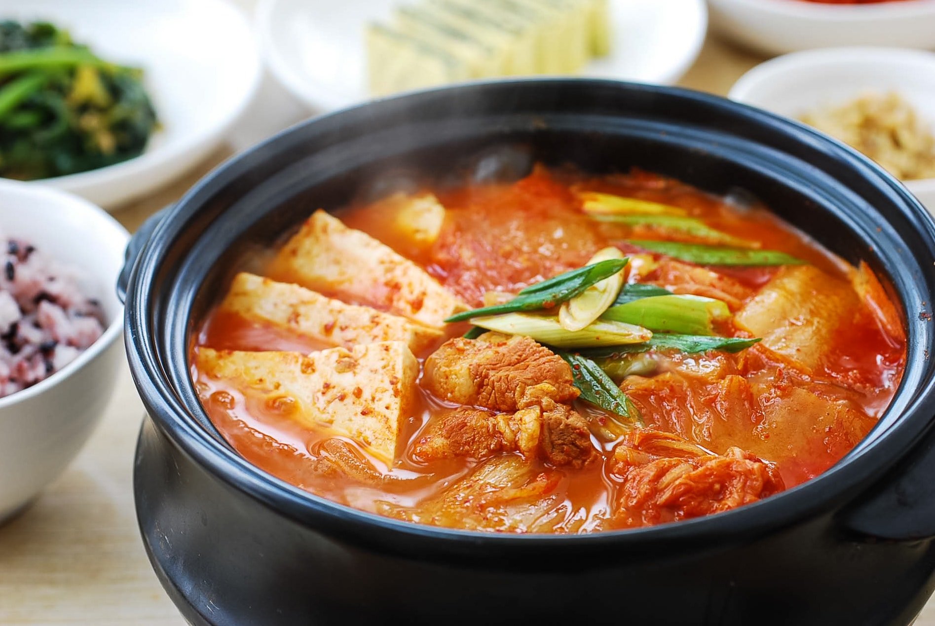 Kimchi jjigae picture